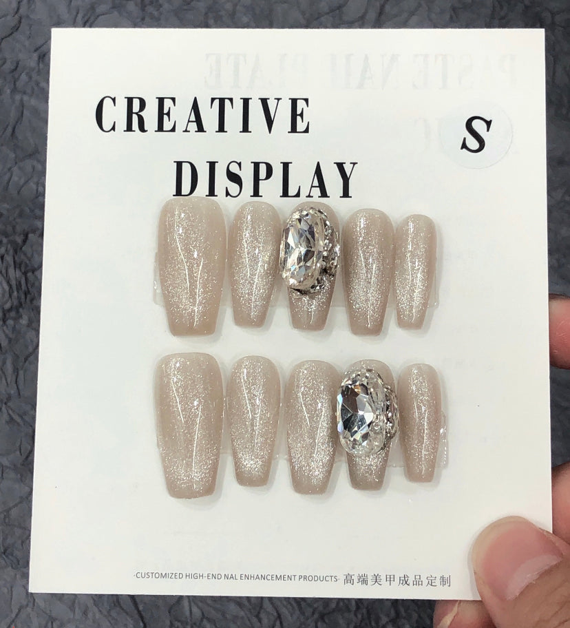Light Brown Cat Eye Sparkling Handmade Press-On Nails