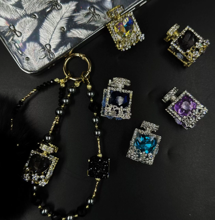 Perfume Bottle Beads - Premium DIY Phone Chain Materials for a Luxurious Look, Trendy Bestseller