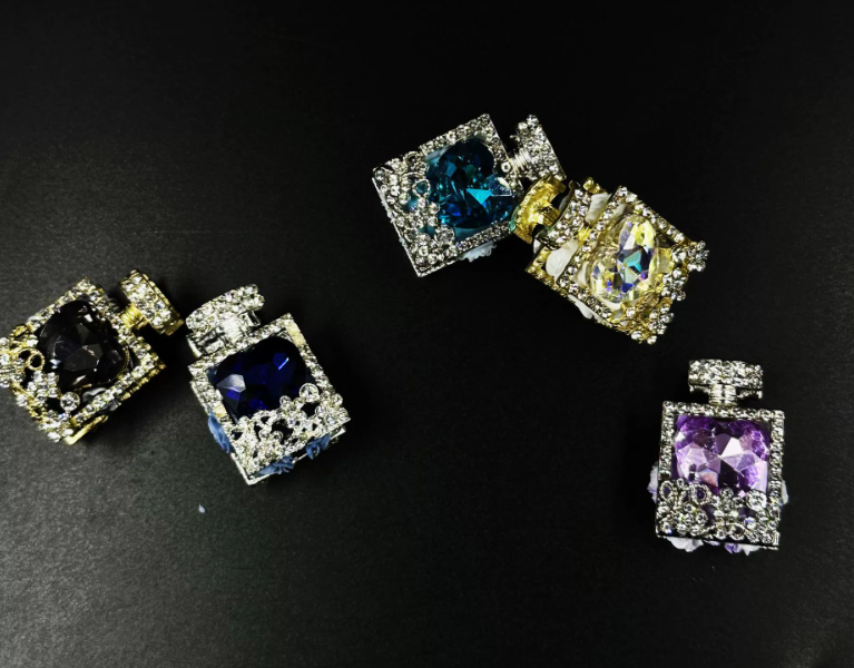 Perfume Bottle Beads - Premium DIY Phone Chain Materials for a Luxurious Look, Trendy Bestseller