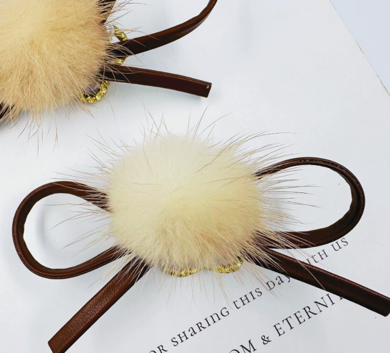 Brown Fur Ball Bow Heavy Craft Accessories Zircon Beads DIY Materials for Phone ChainBrown Fur Ball Bow Heavy Craft Zircon Beads DIY
