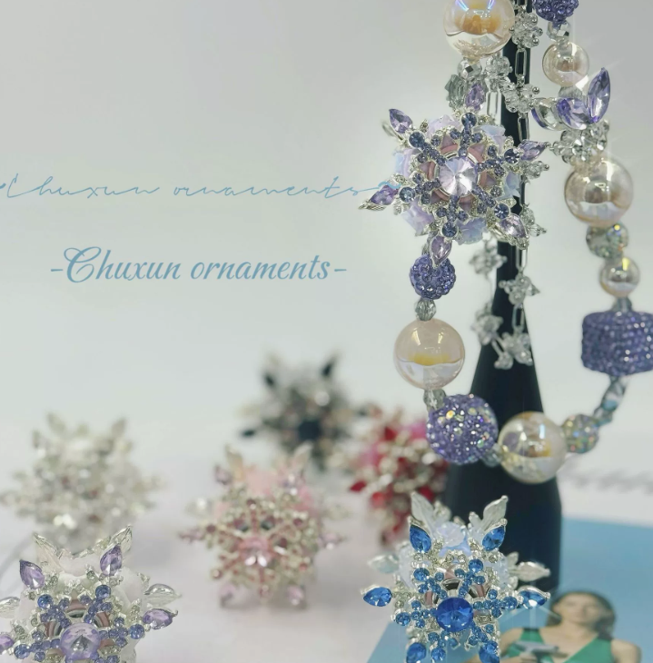 Premium Alloy Snowflake Beads for DIY