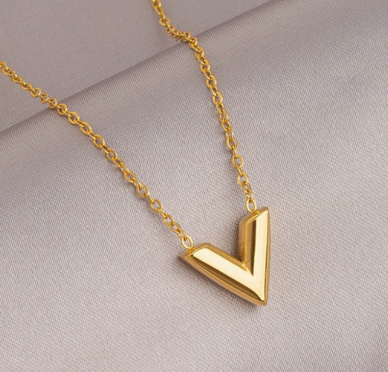 Gold V-Shaped Stainless Steel Necklace.Gold V-Shaped Stainless Steel Necklace