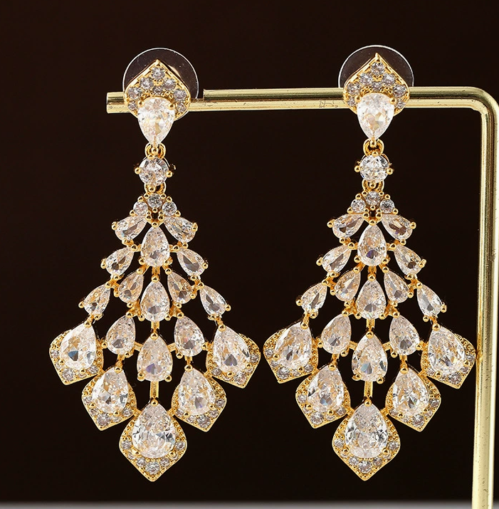 High-End Dopamine Color Earrings with Copper-Set Cubic Zirconia, Luxe Accessories