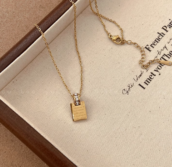 Gold High-End Stainless Steel Square Necklace - Fade-Resistant